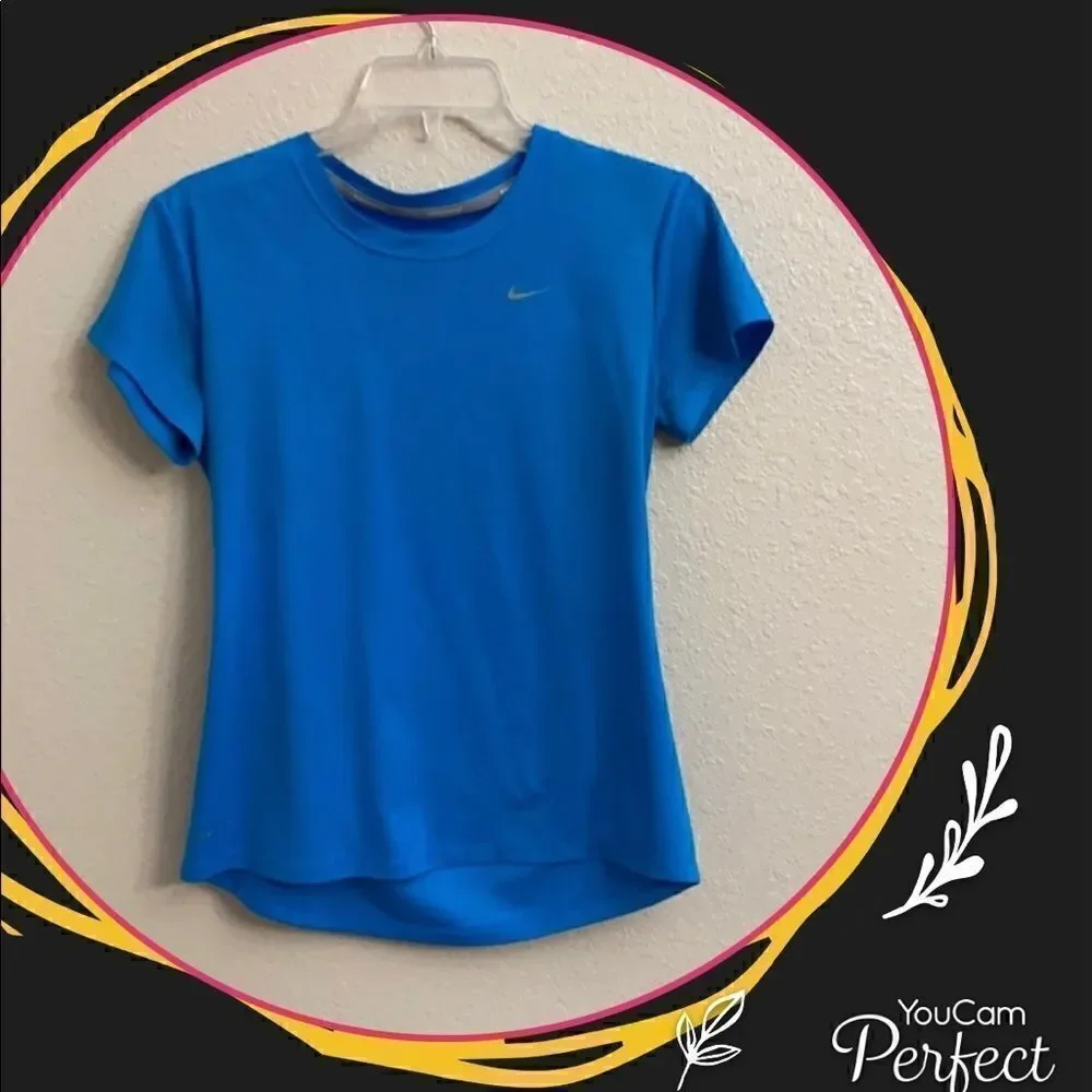 Nike Dri-FitBlue Shirt 👕